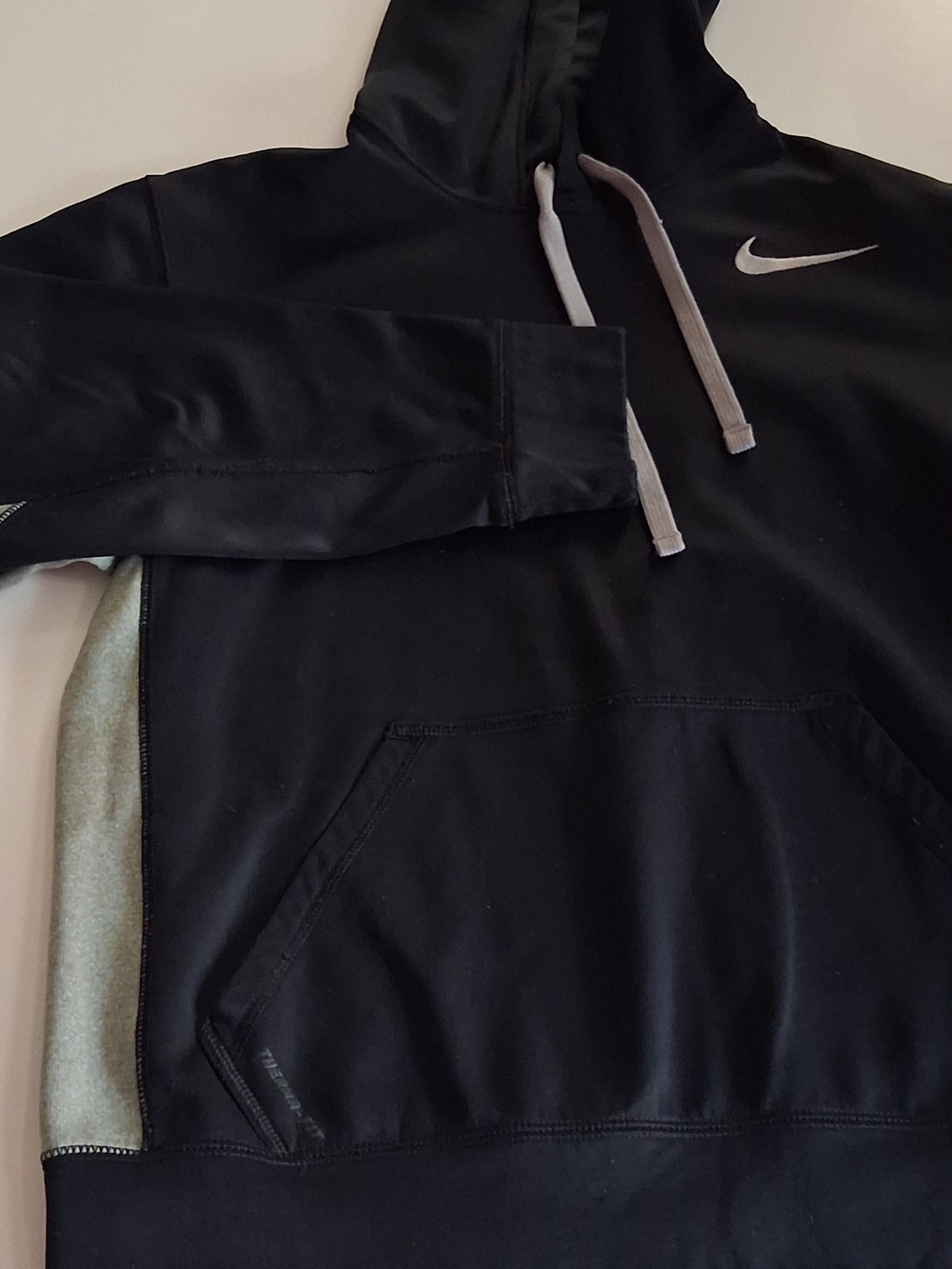 Nike Men’s Black Hooded Pullover Hoodie